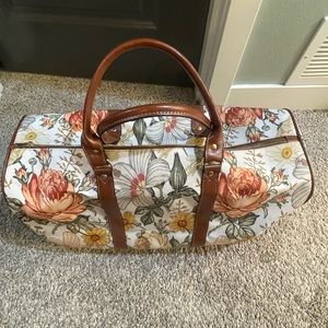 Caden Lane hospital overnight bag. Payton’s vintage floral.